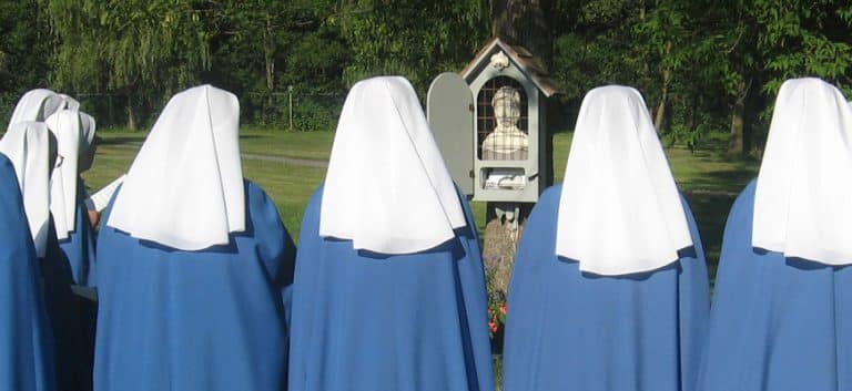 Jeanne Le Ber première recluse en Amérique du Nord Lefil.ca